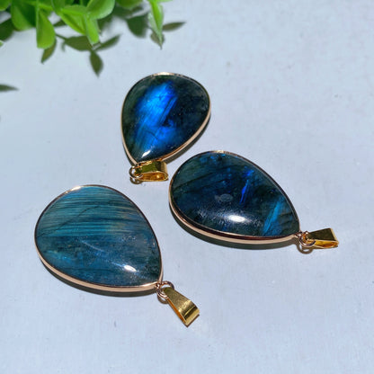 1.5" Labradorite Water Drop Shape Pendant Bulk Wholesale