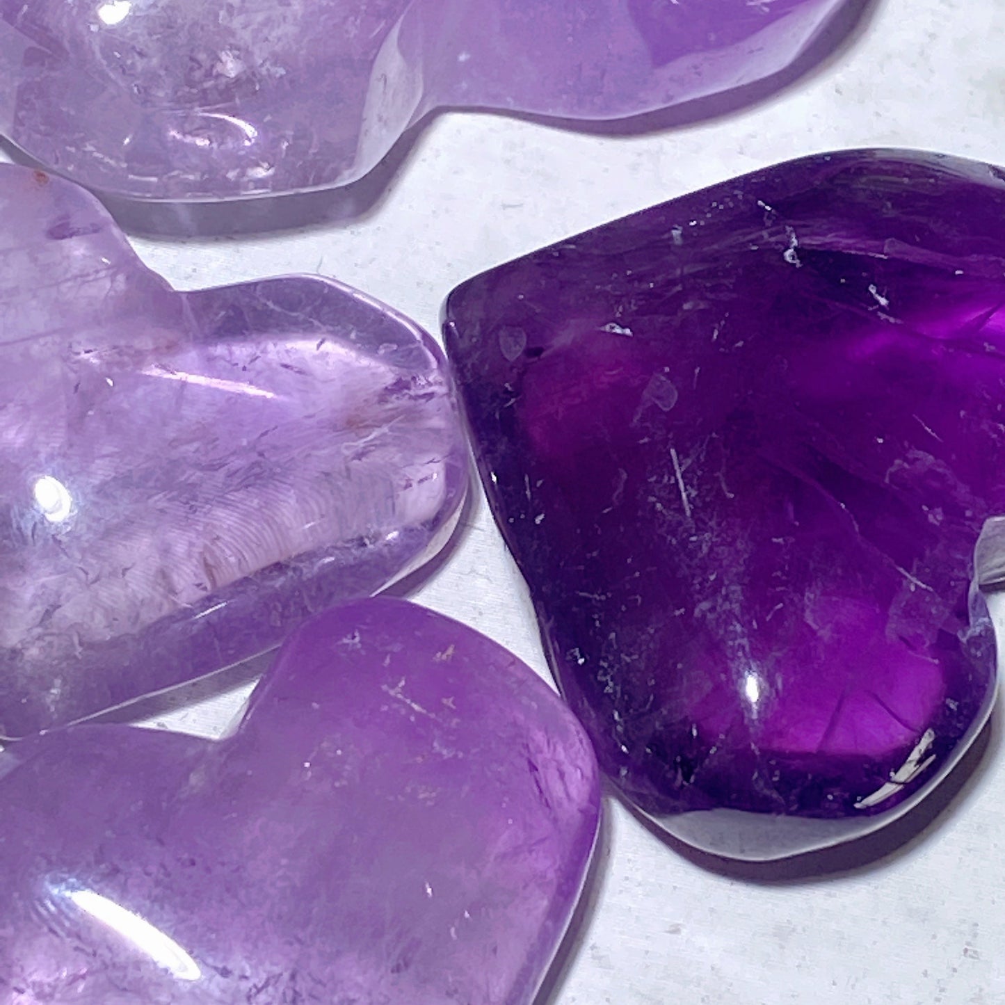 100g Amethyst Heart Carvings Bag Bulk Wholesale