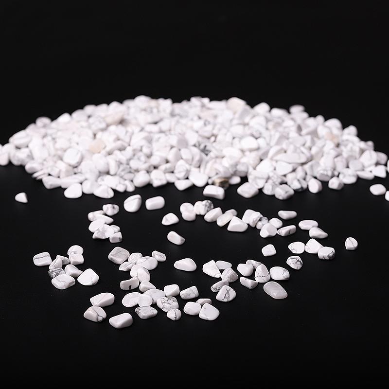 0.1kg Different Size Howlite Chips Crystal Chips for Decoration Wholesale Crystals USA